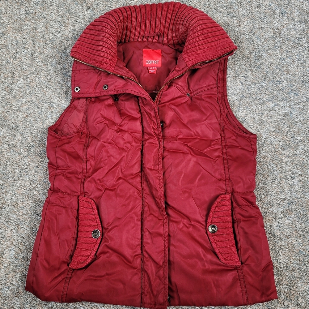 Esprit Puffer Vest With Knit Collar Burgundy Small